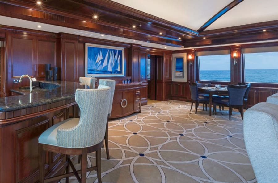 Моторная яхта Lady Beth Yacht #16