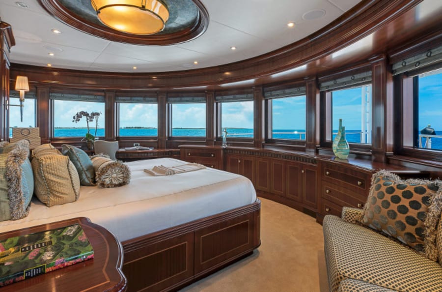 Моторная яхта Lady Beth Yacht #27