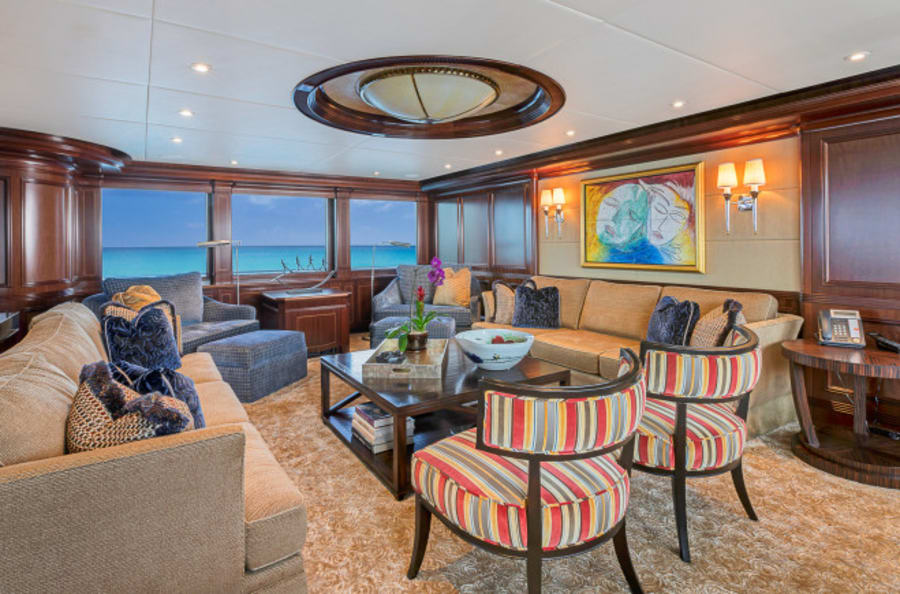 Моторная яхта Lady Beth Yacht #29