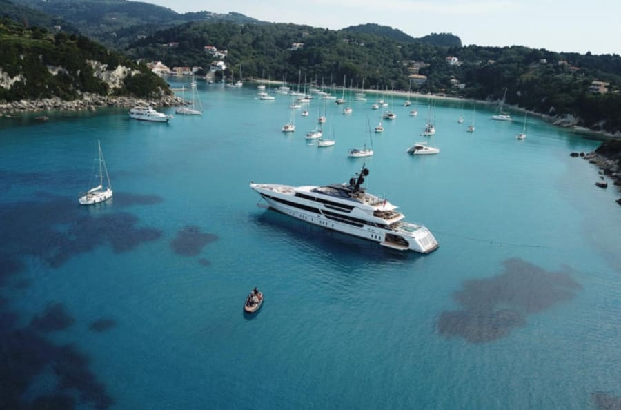 Моторная яхта SEVEN SINS Yacht #15