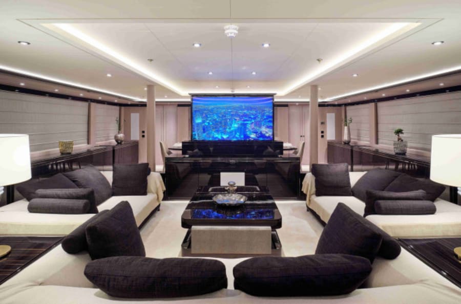 Моторная яхта INVADER Yacht #13