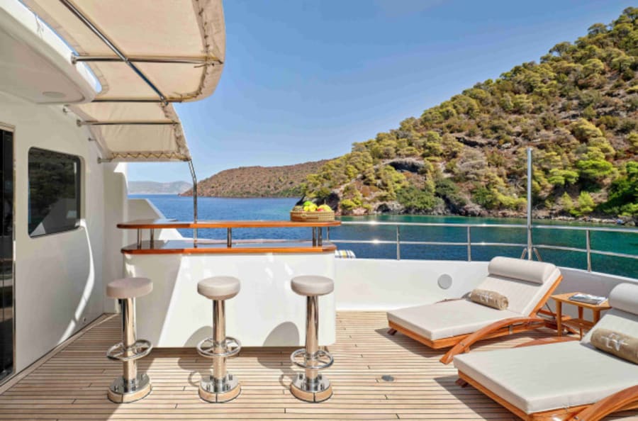 Моторная яхта ELENA V Yacht #6