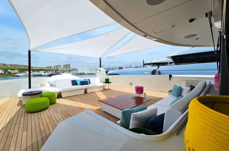 Моторная яхта ETERNAL SPARK Yacht #12