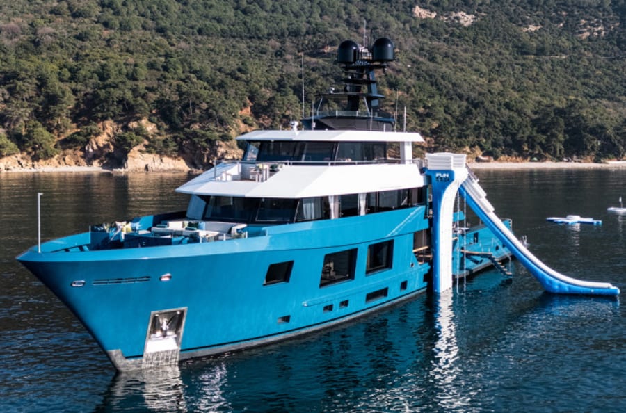 Моторная яхта KING BENJI Yacht #1