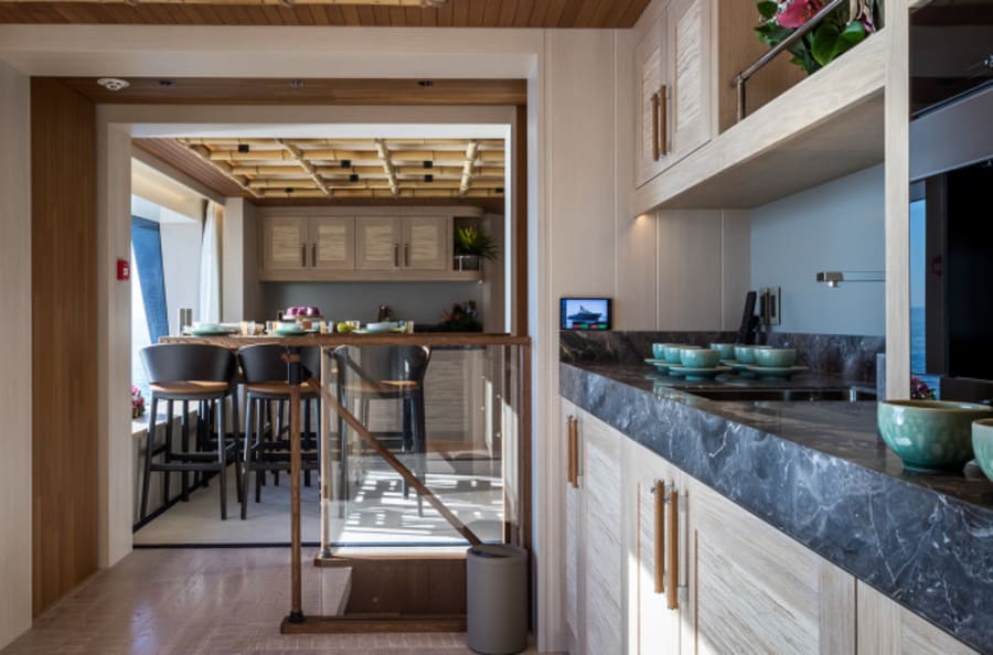 Моторная яхта KING BENJI Yacht #18