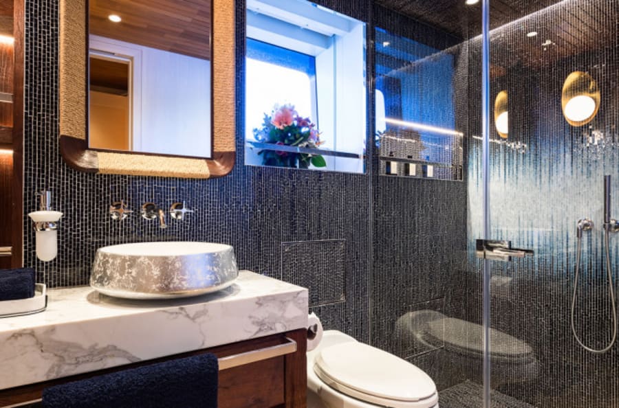 Моторная яхта KING BENJI Yacht #24