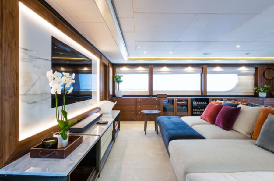 Моторная яхта Maximilian MMIV Yacht #12