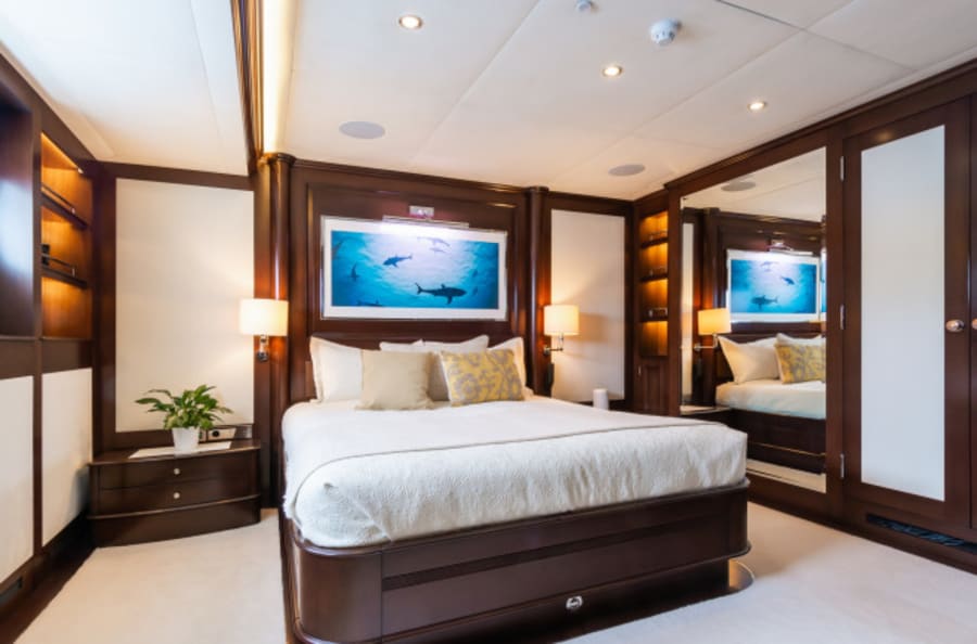 Моторная яхта Maximilian MMIV Yacht #18