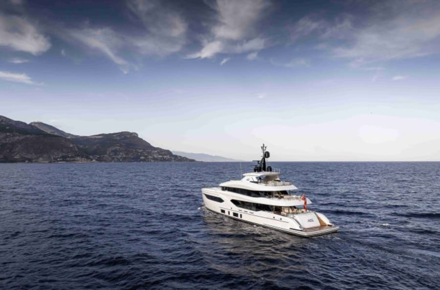 Моторная яхта ACE Yacht #3