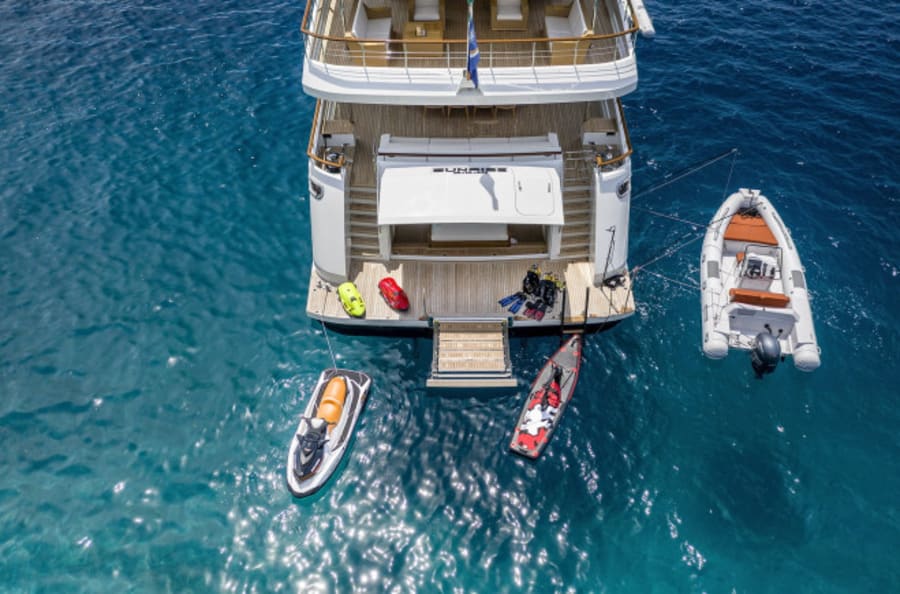 Моторная яхта SUNRISE Yacht #26