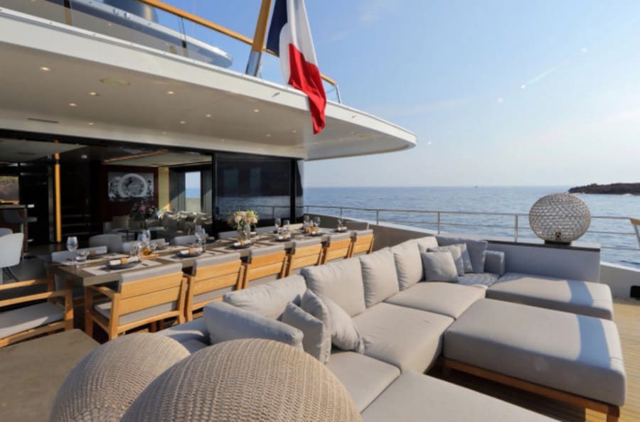 Моторная яхта X Yacht #7