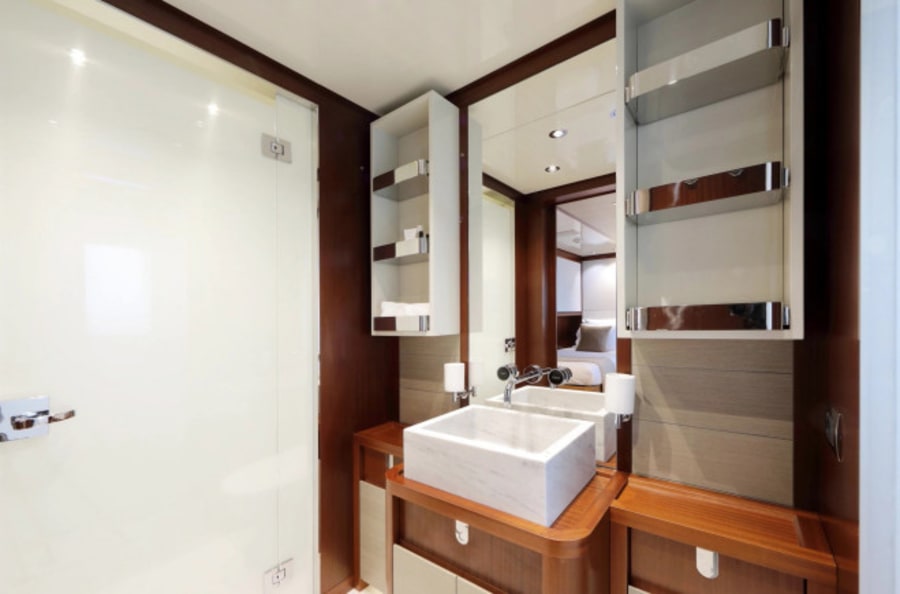 Моторная яхта X Yacht #17