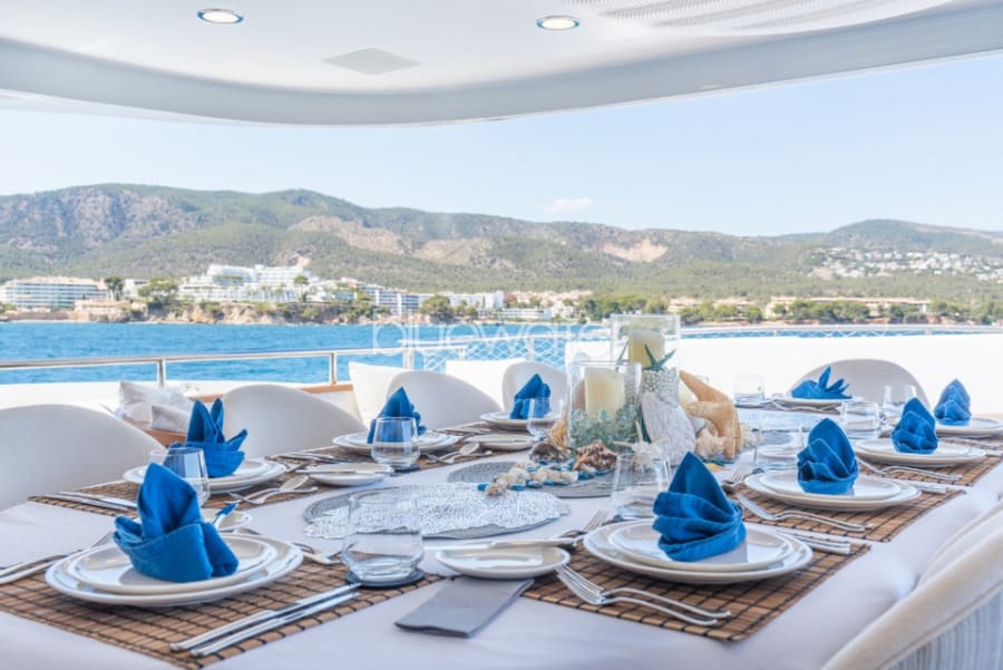 Моторная яхта Titian Pearl Yacht #15