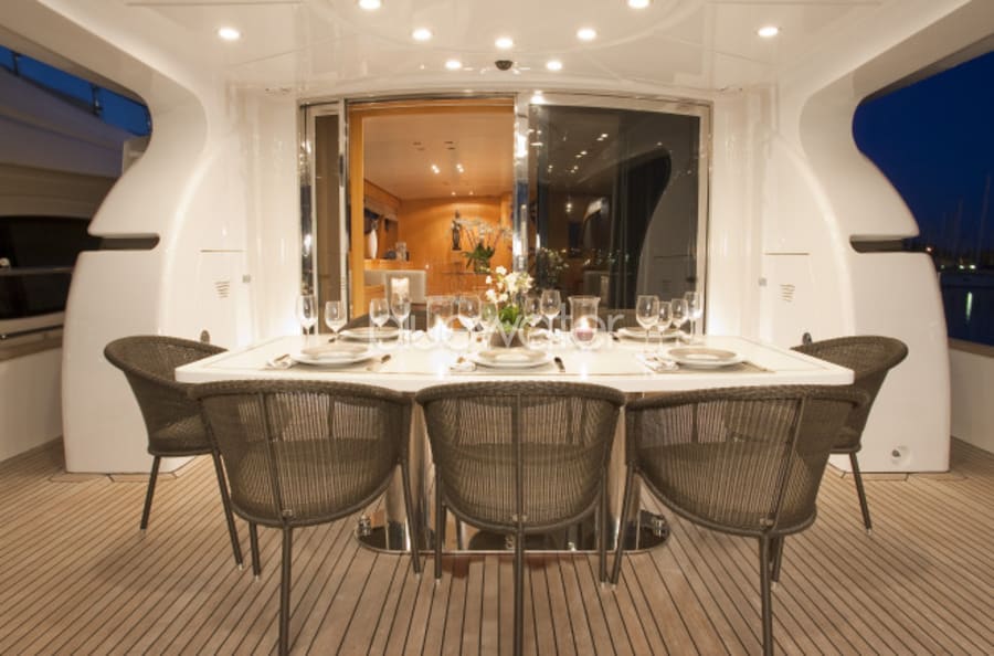 Моторная яхта COCA VI Yacht #7
