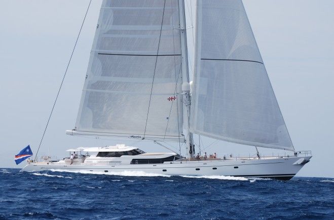 Hyperion Yacht Charter | Royal Huisman