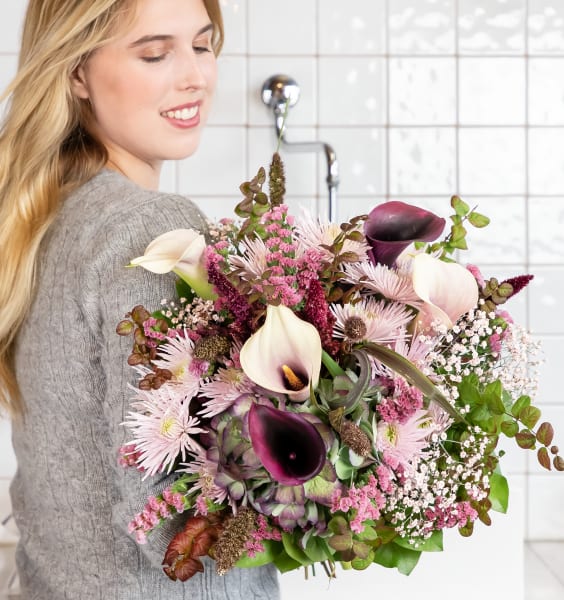 Blumenstrauß Erika mit Calla, Chrysanthemen, Hortensien
