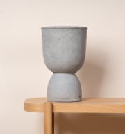 Sockelgefäß Beton - 19 cm