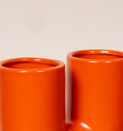 Steingut Vase Bogenform Orange Symmetrisch