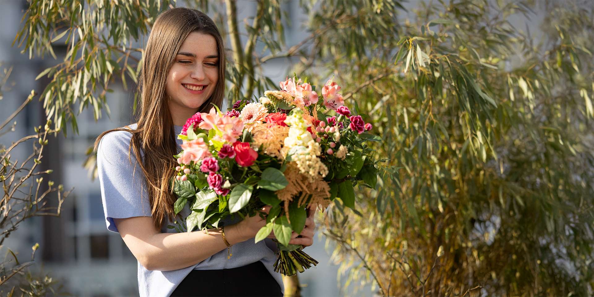 Blumen verschicken mit BLUME2000 Dem online Blumenversand!