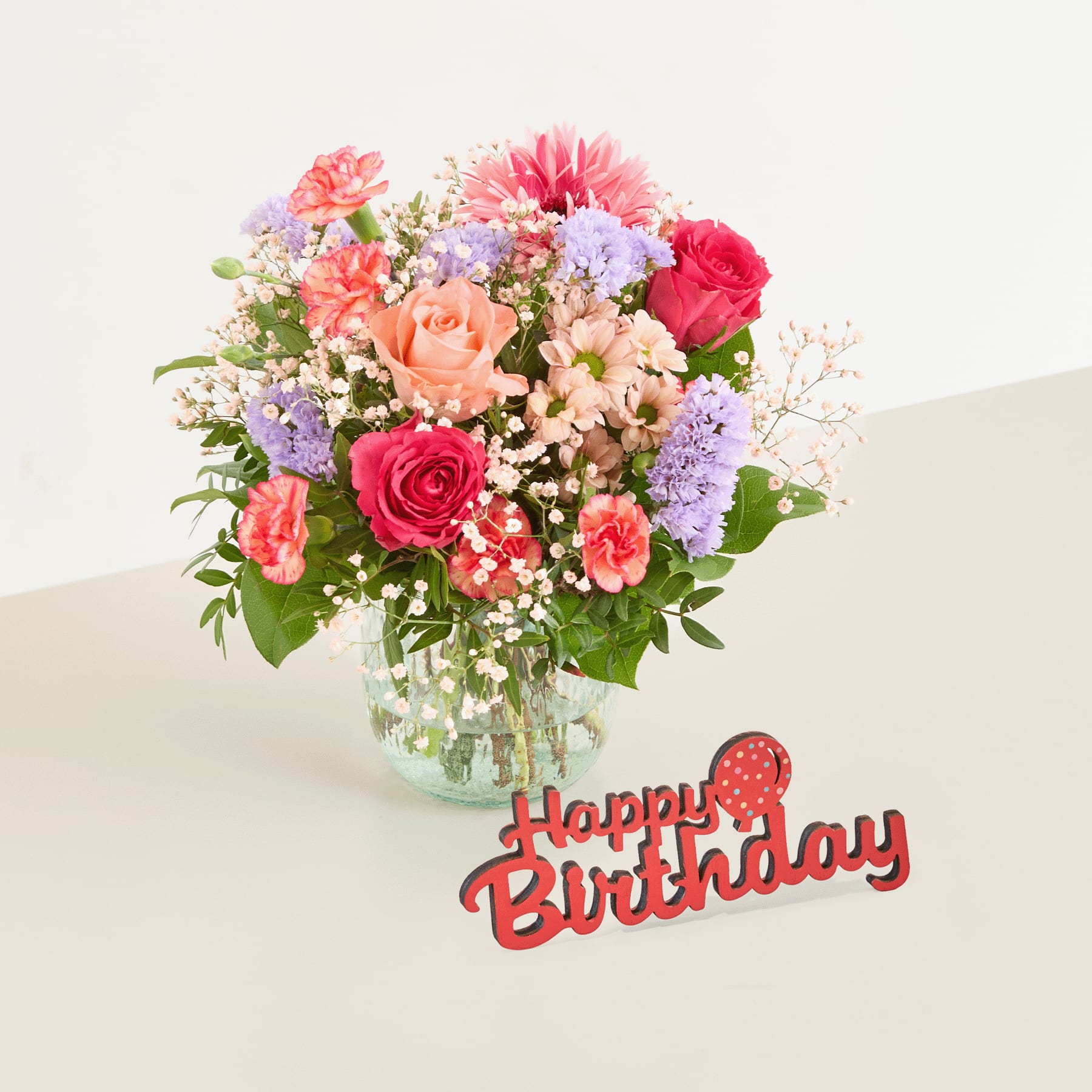 Frühling mit Holzschriftzug Happy Birthday