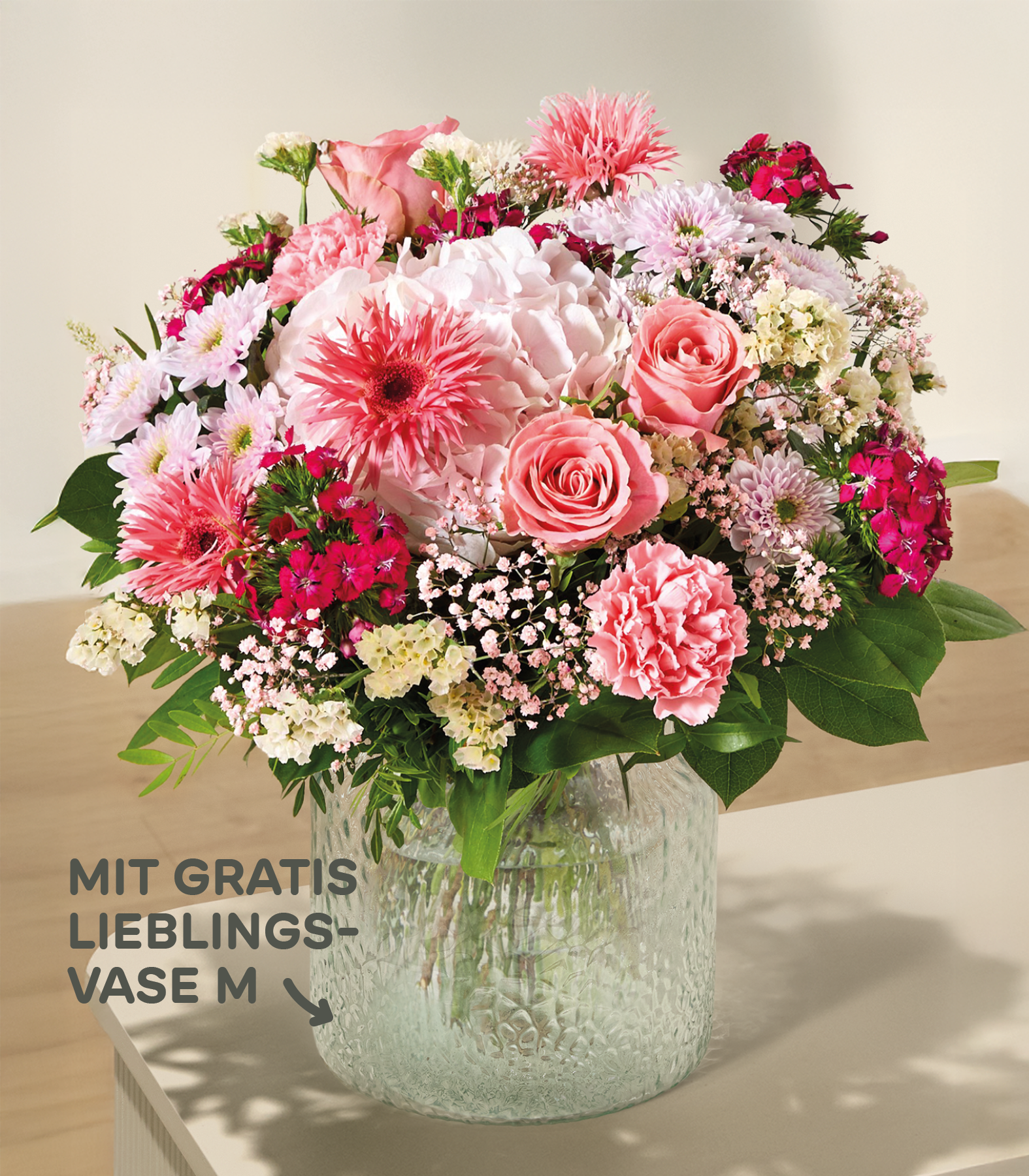 Gemischter Blütenstrauß mit Lieblingsvase