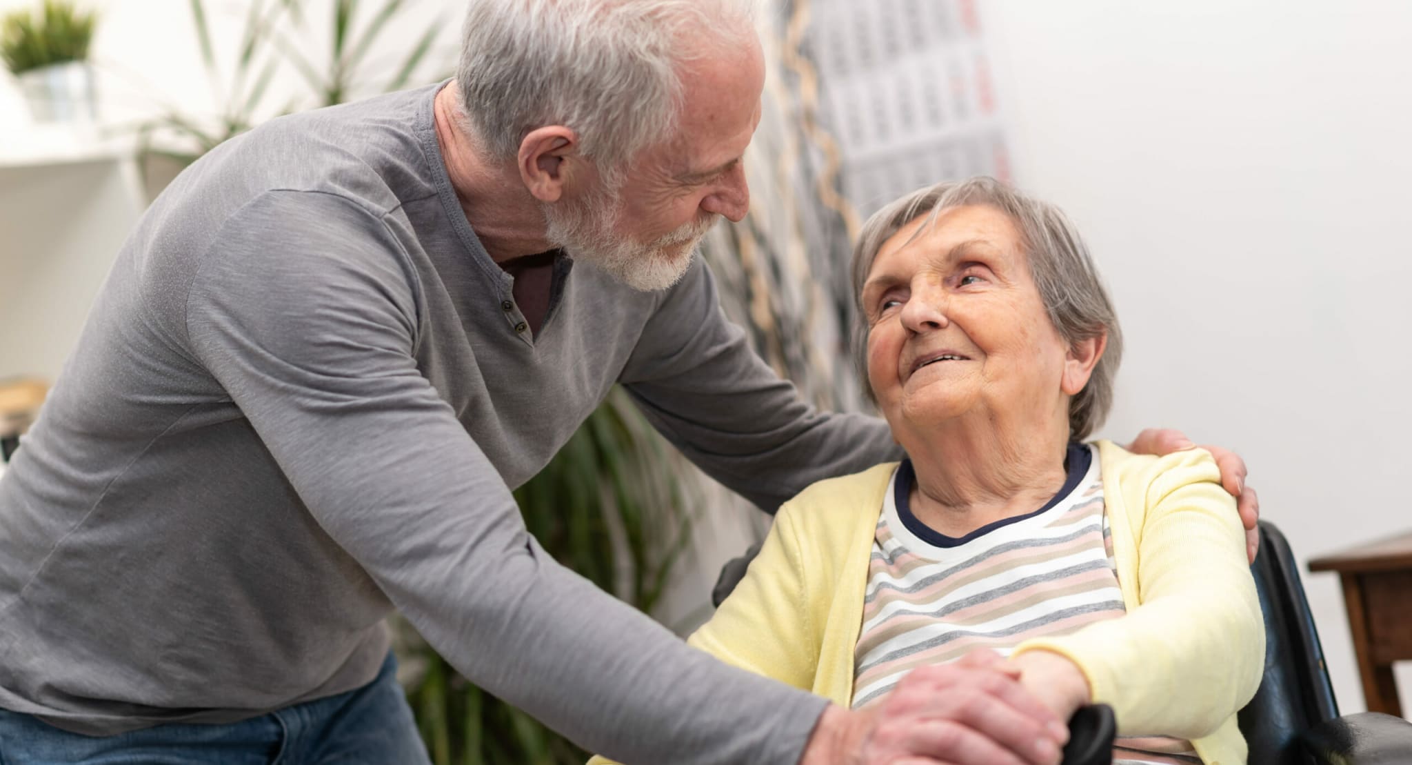 L’altro lato dell’Alzheimer: non lasciamo soli i caregiver