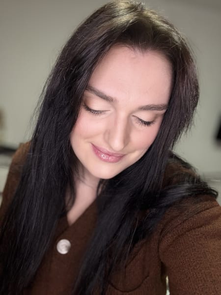 Service image for Make Up