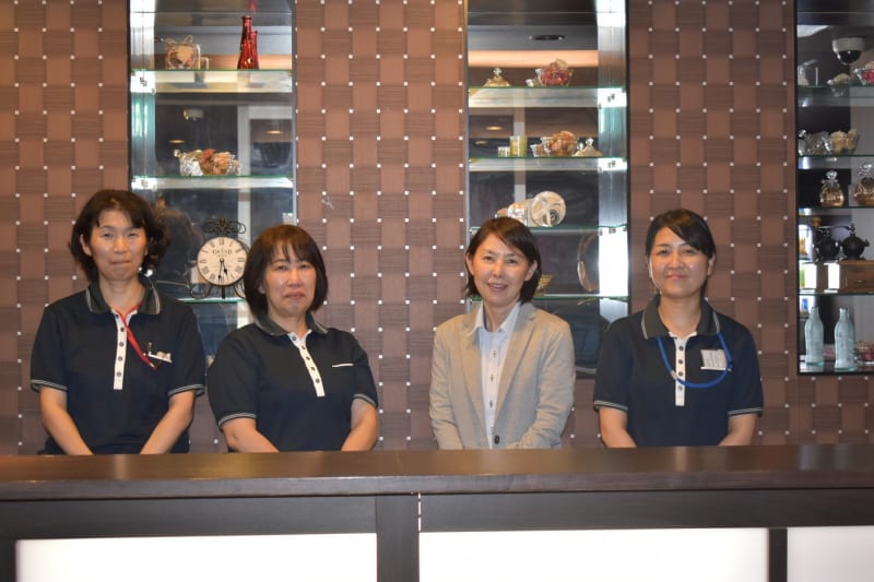 グランヴィル鳳凰館 福岡周船寺 福岡市西区 の介護求人 採用情報 カイゴジョブ 介護職の求人 転職 仕事探し