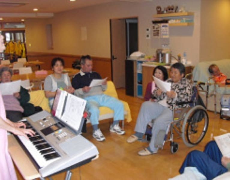 大石デイサービス寿 横浜市中区 の介護求人 採用情報 カイゴジョブ 介護職の求人 転職 仕事探し