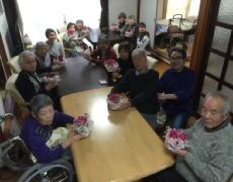 デイサービス自立未来 奈良市 の介護求人 採用情報 カイゴジョブ 介護職の求人 転職 仕事探し