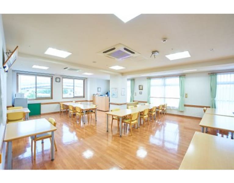 介護付有料老人ホームケアフル楠の葉 守山市 の生活相談員 相談職 正社員 の求人 採用情報 カイゴジョブ 介護職の求人 転職 仕事探し
