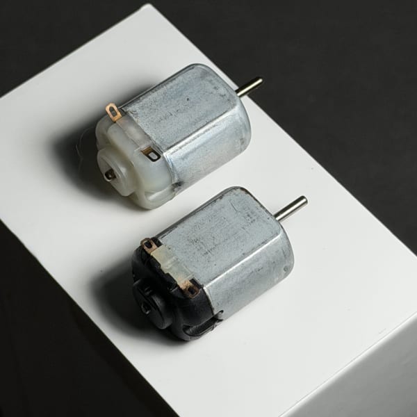 Dinamo DC Tamiya 1.5V maks 6V