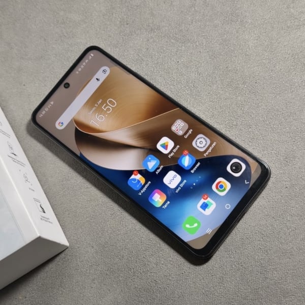 Vivo Y29 6/128GB Fullset