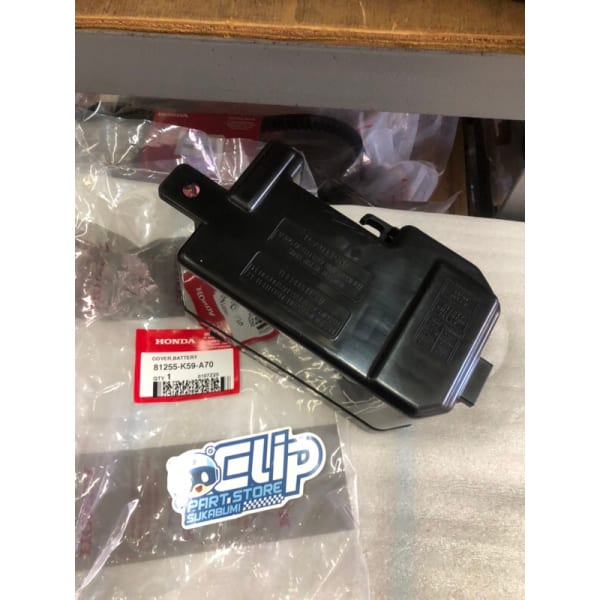 COVER BATTRY VARIO 150 TUTUP AKI VARIO 150 TUTUP BATTERY VARIO 150 COVER TUTUP AKI VARIO 150 81255K59A70