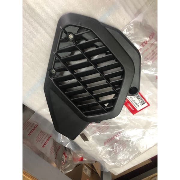 COVER COMP RADIATOR PCX 150 TUTUP RADIATOR PCX 150 KAPER RADIATOR PCX 150 19150K97T00