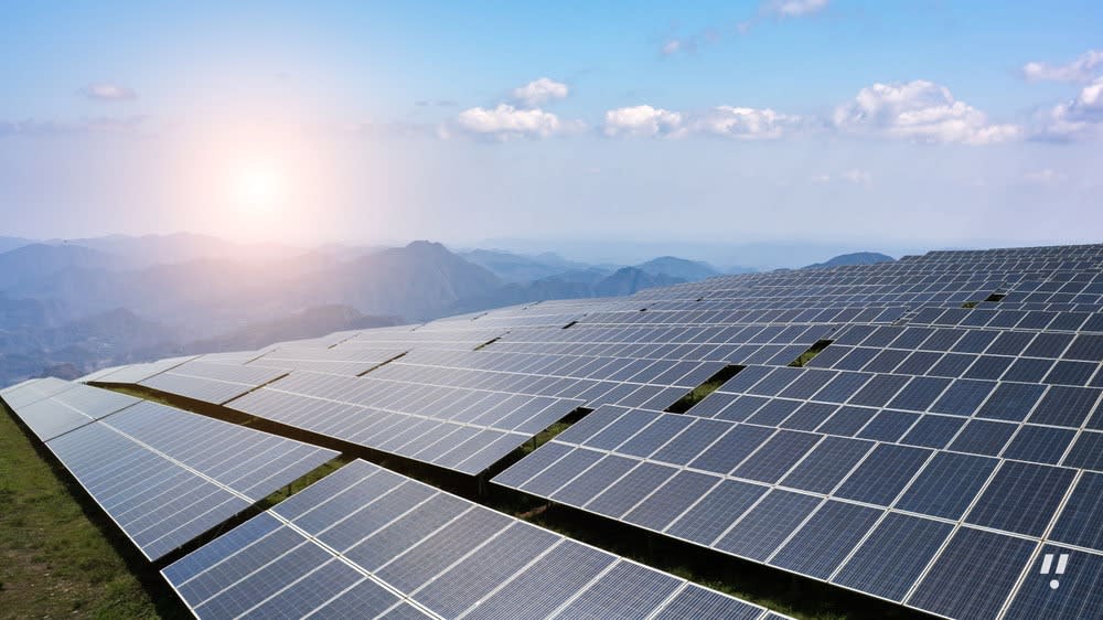 Masdar Buys 550 MW-Plus Greek Solar Site, Adds Data Centre Study