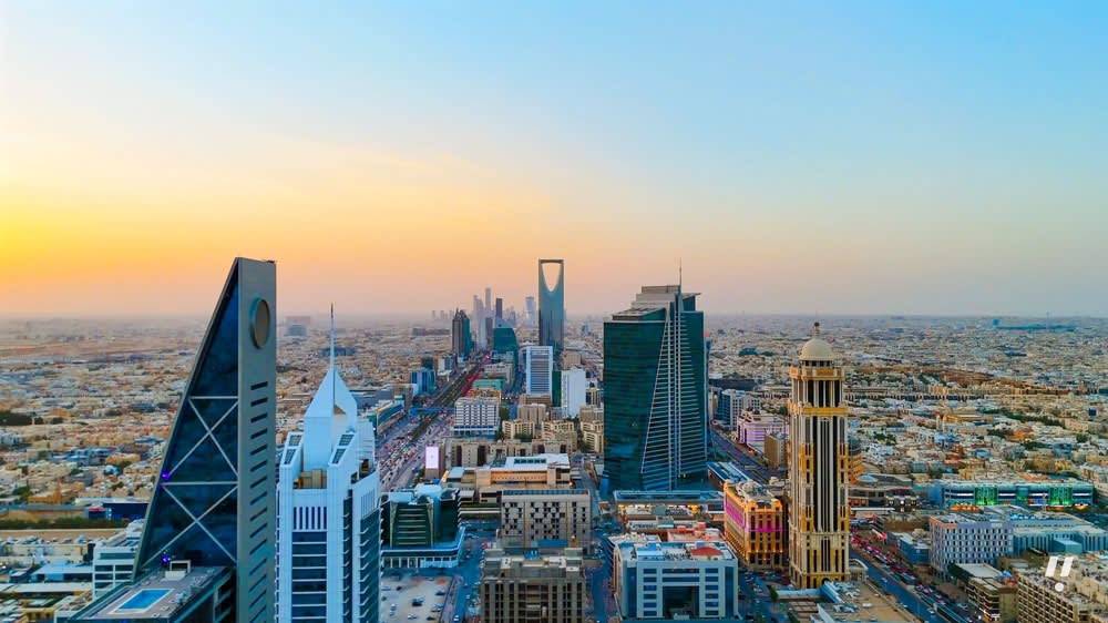 GCC Government Debt Set to Rise 12.2% to $938 Billion in 2026