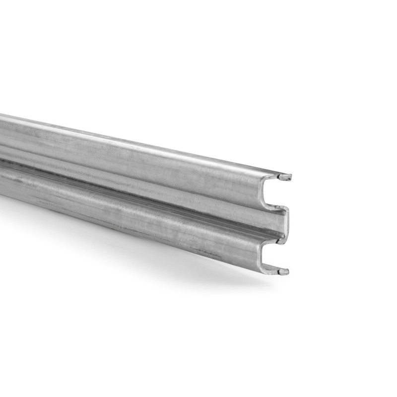 Gardenode propose une large gamme de solutions de protection visuelle pour l'extérieur, notamment des systèmes en WPC (bois composite), en aluminium et en lattes de bois.
