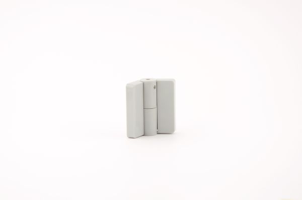 Les cloisons de toilettes Marathon sont des systèmes de cabine modulaires conçus pour résister aux sollicitations élevées dans les sanitaires publics et commerciaux. Ils se caractérisent par un système de cadre en aluminium stable et une grande variété de matériaux.