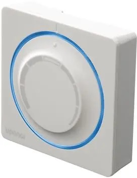 Mesure la température ambiante ressentie
Fonctions :
- Indicateur de fonctionnement chauffage ou refroidissement
- Plage de consigne : + 5 °C ... + 35 °C
Composé de :
- Thermostat d'ambiance Uponor Smatrix Base T-145 Bus POD
- Molette de réglage intégrée avec échelle graduée
- Bornes de raccordement
- Clip mural
- Matériel de fixation avec support mural