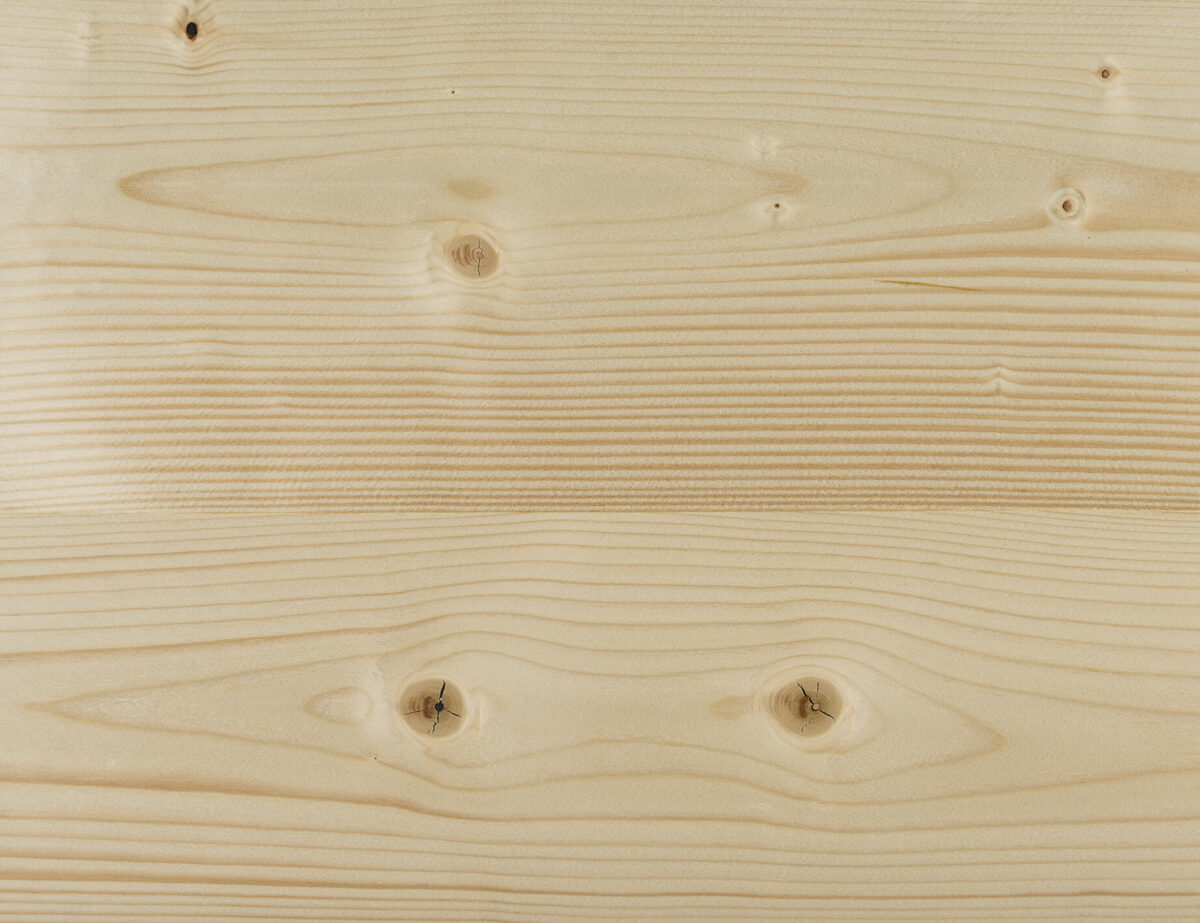 Panneau de particules avec placage épicéa A/B avec nœud antique 1,4 mm, caractère planche 2800 x 2070 x 20,5 mm