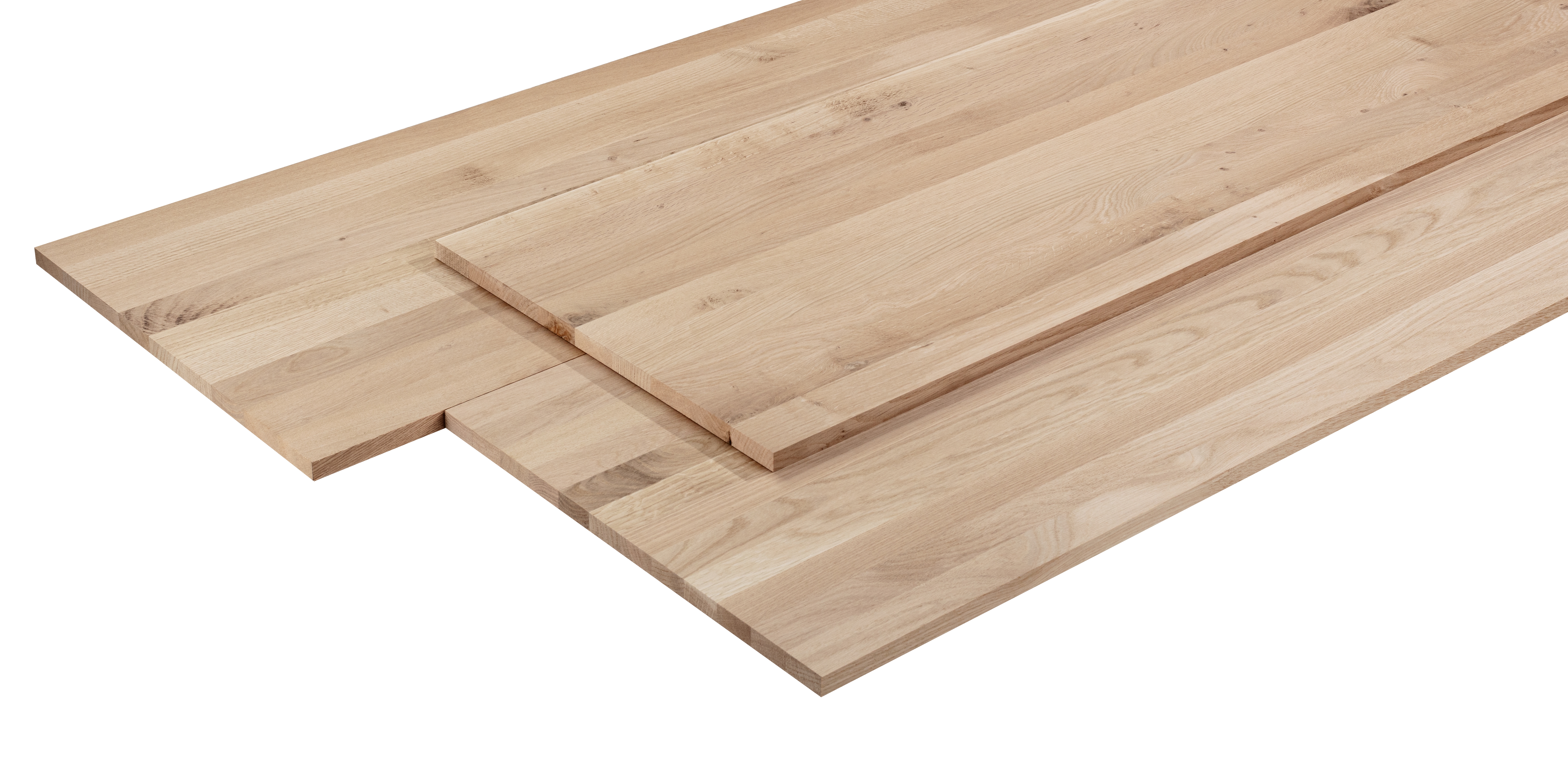 Le bois de chêne est un bois dur, lourd, durable et robuste, avec un grain caractéristique à larges pores (flammage) et une couleur allant du brun clair au brun foncé, qui s'assombrit avec le temps. Il est très résistant à l'humidité (même sous l'eau) et à l'usure, contient des tanins qui le rendent résistant aux insectes et aux champignons, mais peut réagir avec les métaux. En raison de sa solidité et de sa durabilité, il est souvent utilisé pour les meubles, les sols, l'extérieur (clôtures) et la construction navale, mais doit être séché lentement pour éviter les fissures.