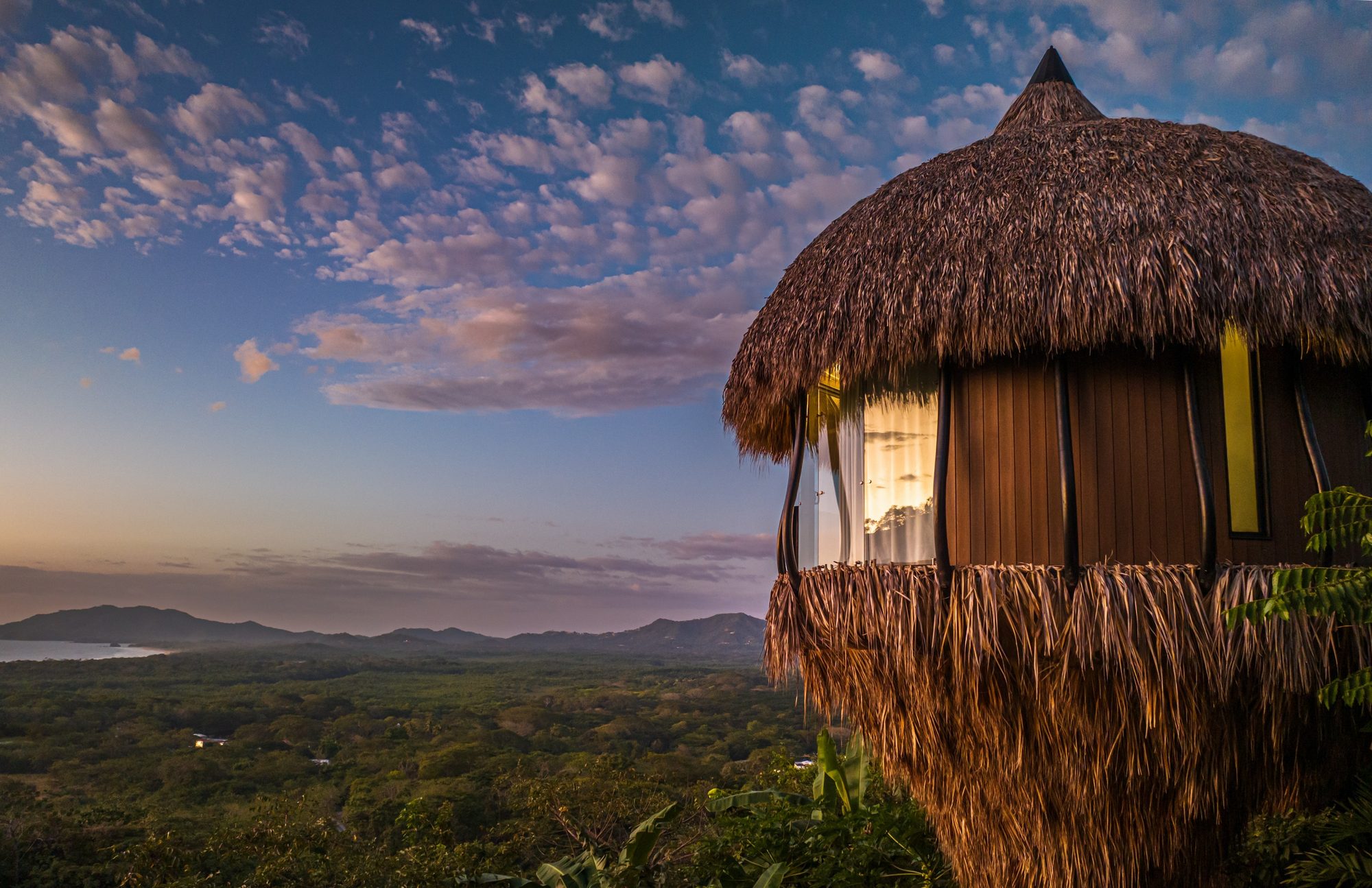 Bungalow de techo de rancho en Tamarindo