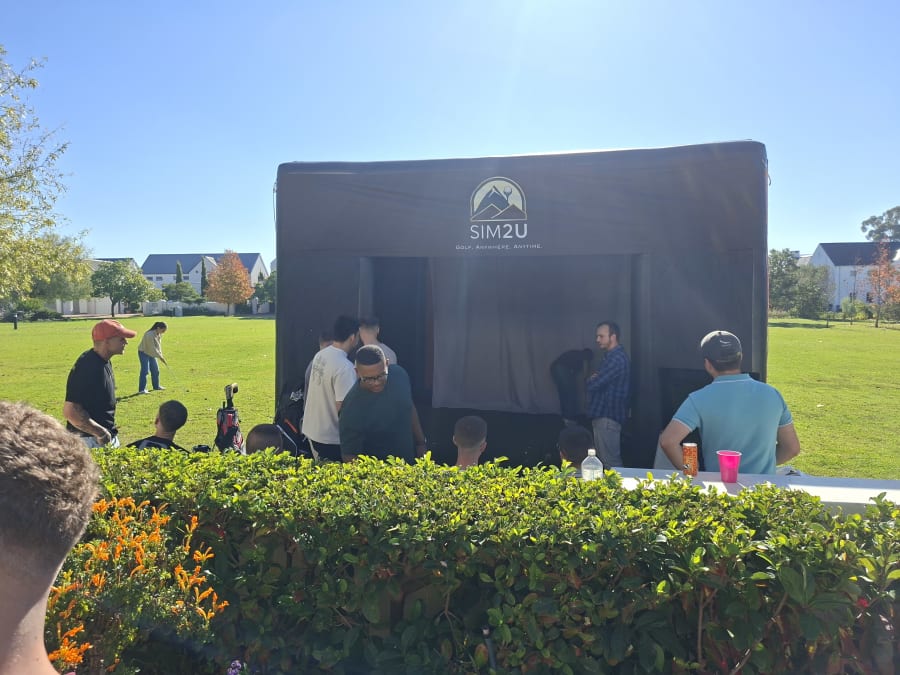 Sim2U mobile golf simulator setup 16
