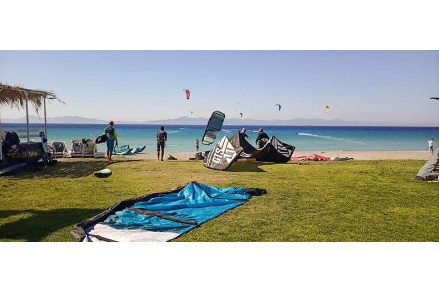 Rhodos Ialysos Rainbow Bar: Kitesurf- und Windsurf Spot