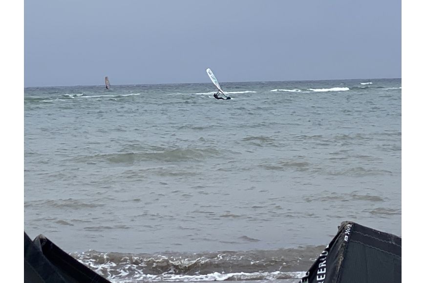 Pelzer Haken: Kitesurf- und Windsurf Spot