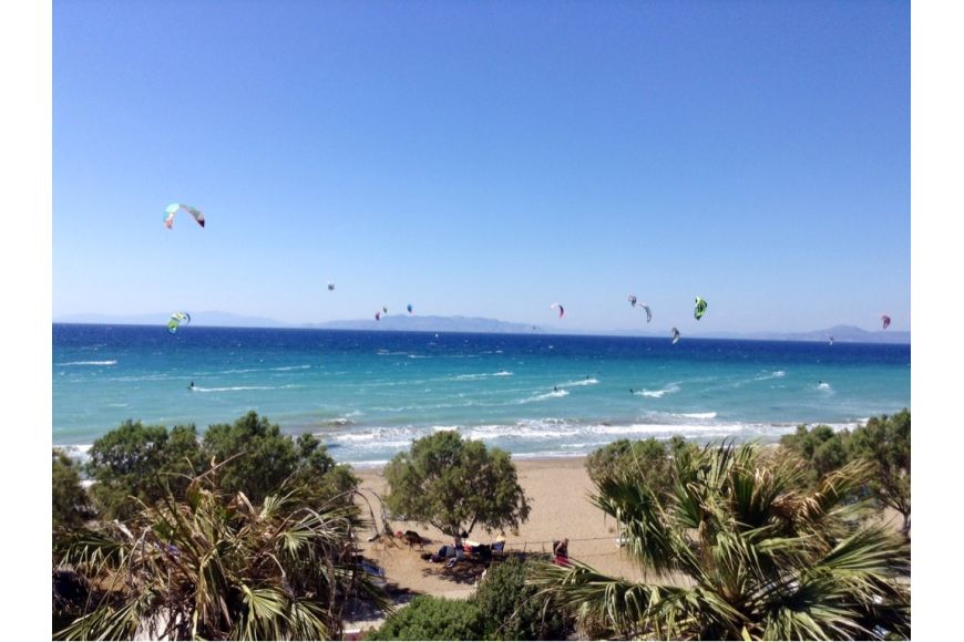 Rhodos Fanes All Senses Nautica Blue: Kitesurf- und Windsurf Spot