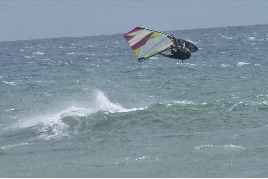 Sizilien (Puzziteddu): Kitesurf- und Windsurf Spot