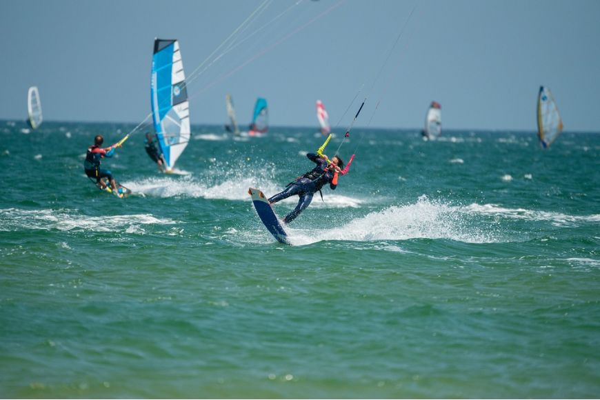 Gargano (Spiaggia Lunga): Kitesurf- und Windsurf Spot