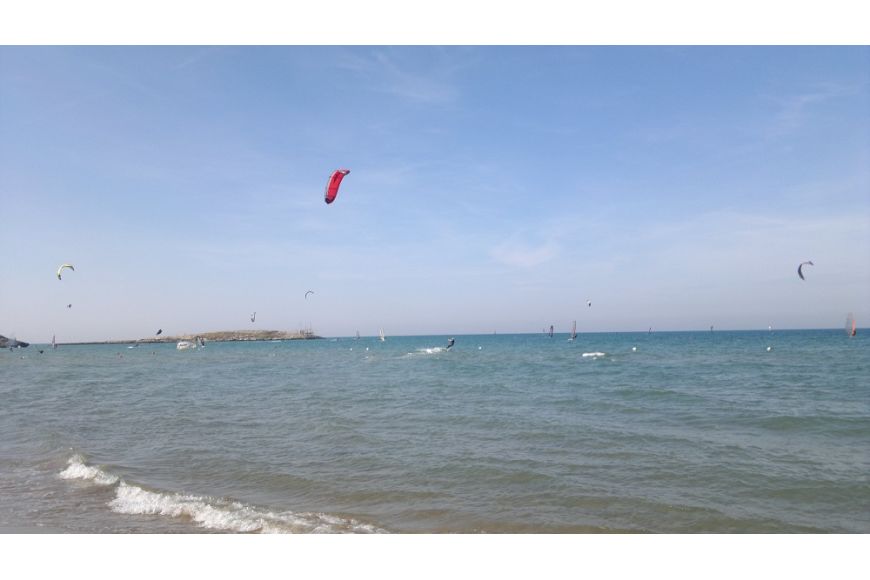 Gargano (Spiaggia Lunga): Kitesurf- und Windsurf Spot